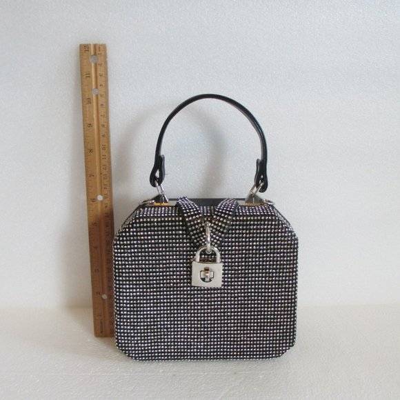 ALESSIA BLACK & CRYSTAL EVENING BAG❤️ - Picture 9 of 10